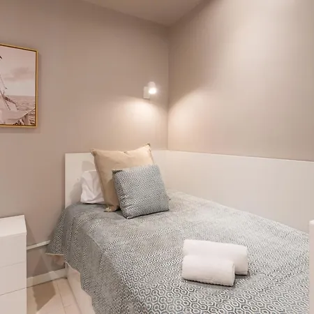 公寓 Carolina Roomy & Modern 波尔图